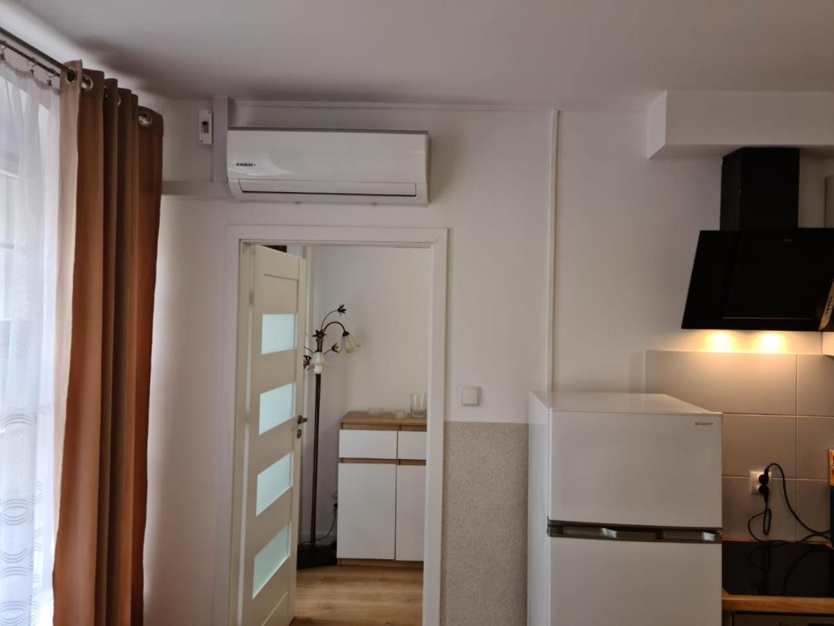 Apartament De Luxe Emily 옐레니아구라 외부 사진